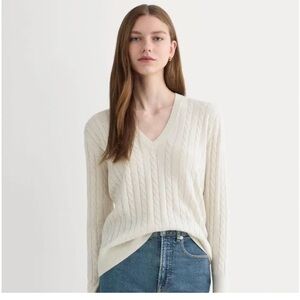 Everlane Cream Cotton/Cashmere  V-Neck Cable Knit Sweater, NWT M